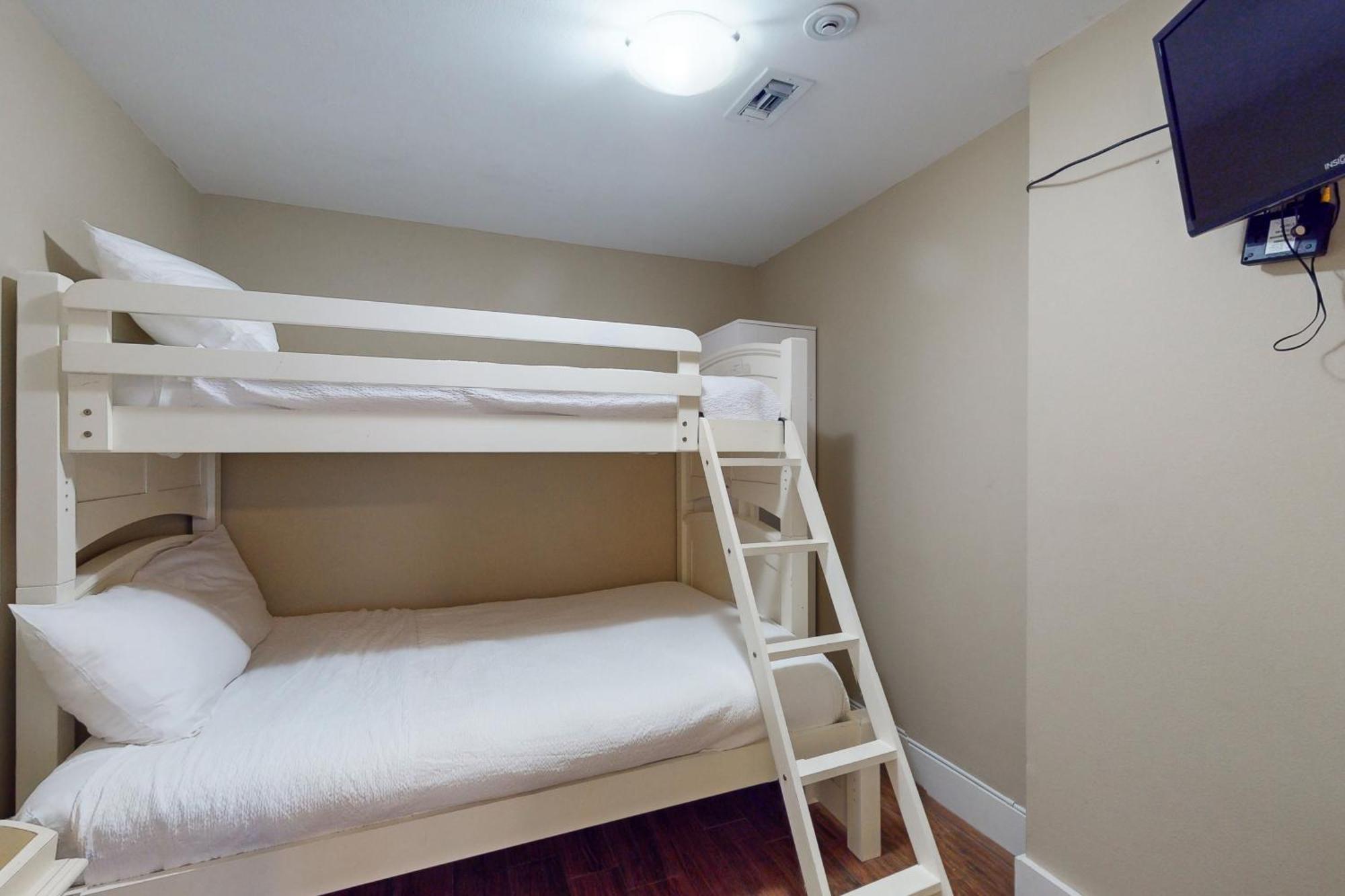 Appartamento Baytowne Wharf - Pilot House #408 Destin Esterno foto